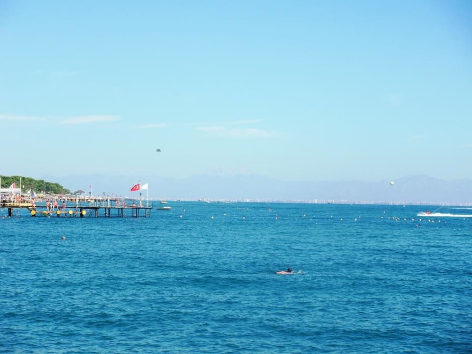 Blick vom Steg Richtung Antalya Amara Comfort Kemer