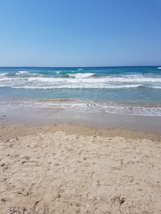 Strand Acharavi Beach Hotel