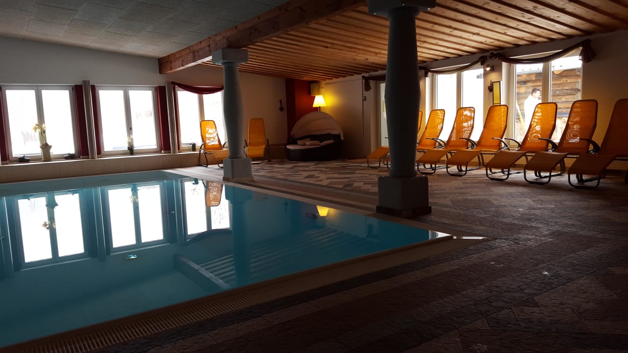 Schwimmbad 1. Bier & Wohlfühlhotel Gut Riedelsbach