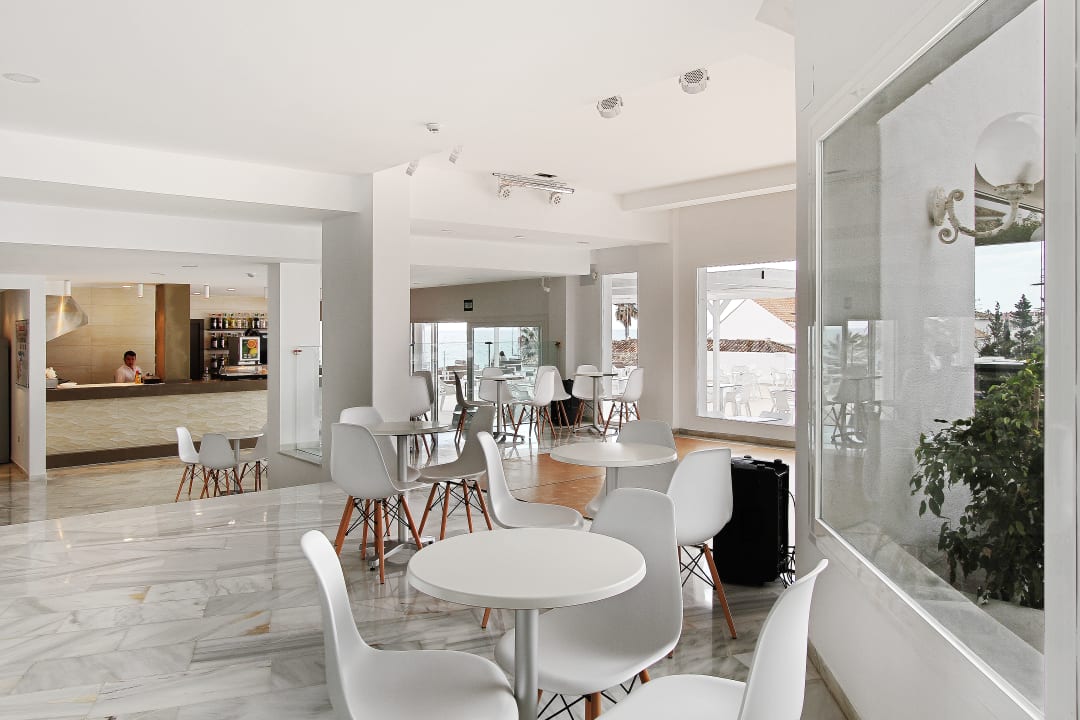 Lobby Hotel Palia La Roca