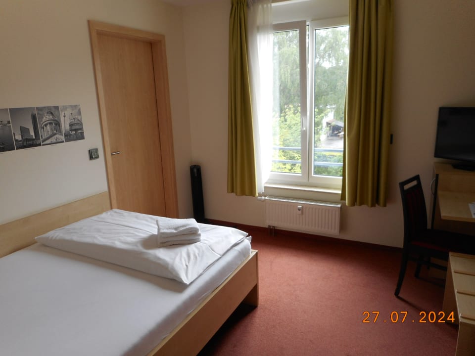 Zimmer Hotel Mit-Mensch