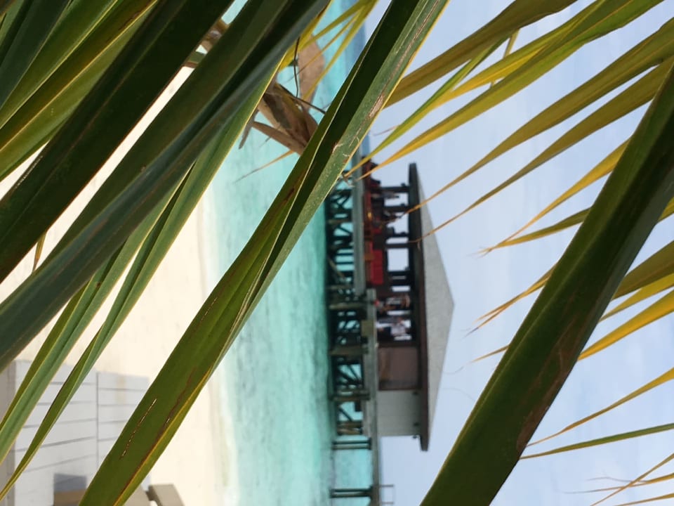 Außenansicht Centara Ras Fushi Resort & Spa Maldives