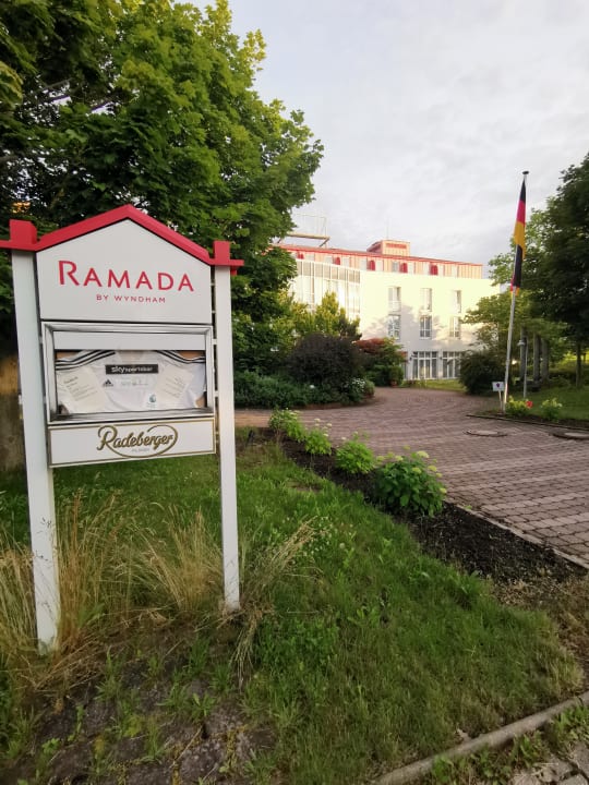 Außenansicht Congress Hotel Weimar by Mercure