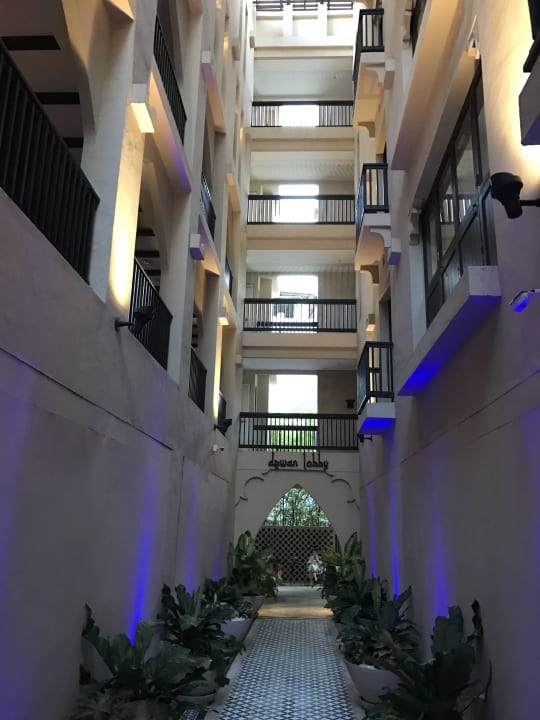 Atrium Dewan Bangkok