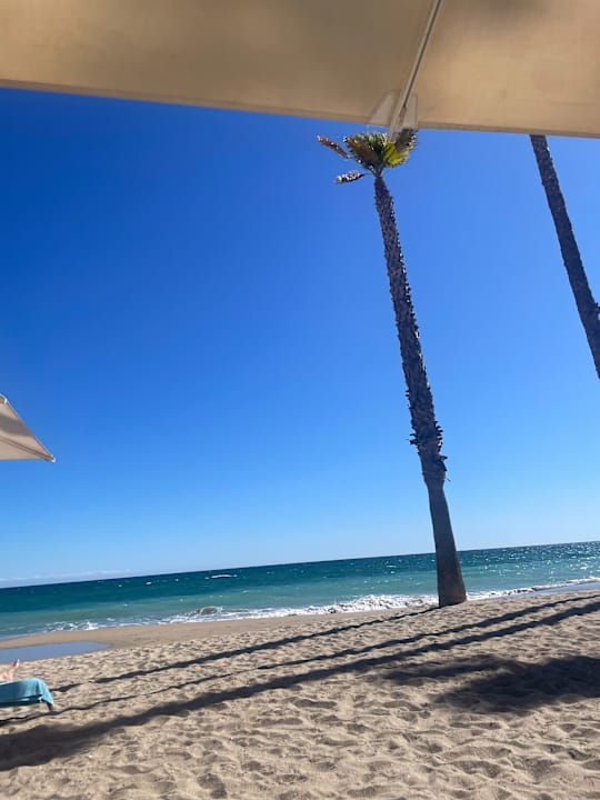 Strand Le Meridien Ra Beach Hotel & Spa