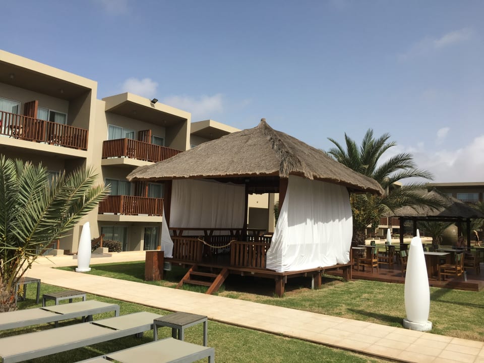 Gastro Oasis Salinas Sea