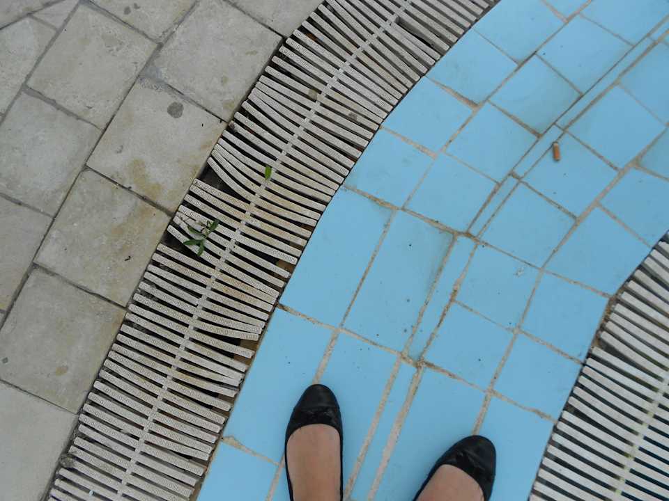 Kleiner Pool Hotel Yasmine Beach Resort