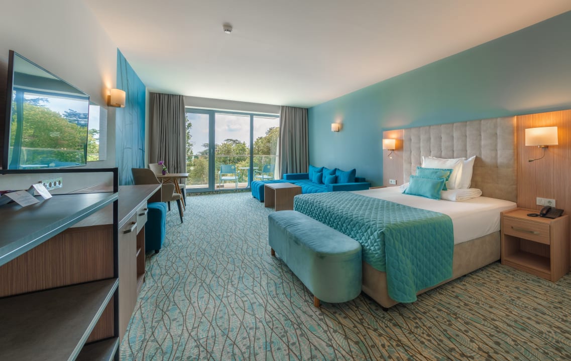 Zimmer Astoria Hotel