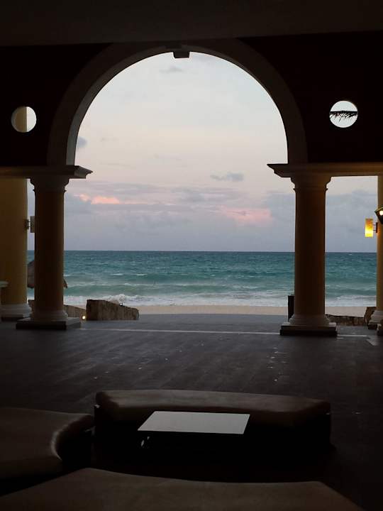 Ausblick von Gebäude 70 zum Strand JOIA Paraiso by Iberostar