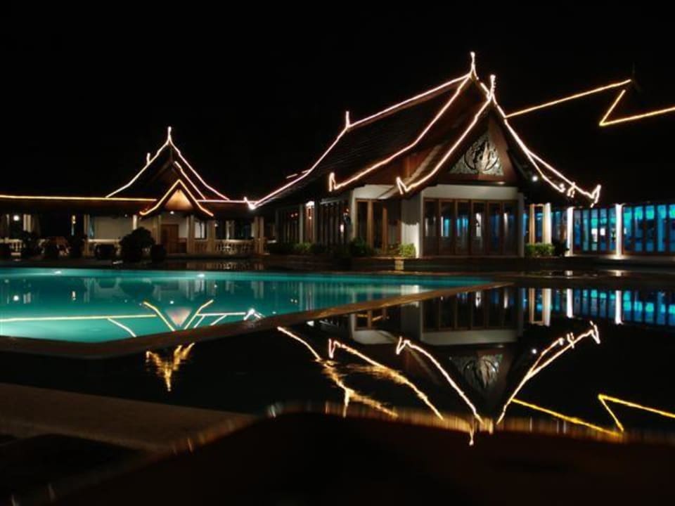 Pool at night Club Med Phuket