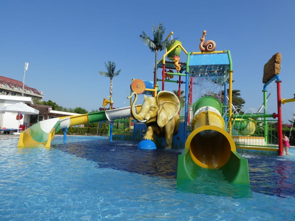 Pool Kaya Side