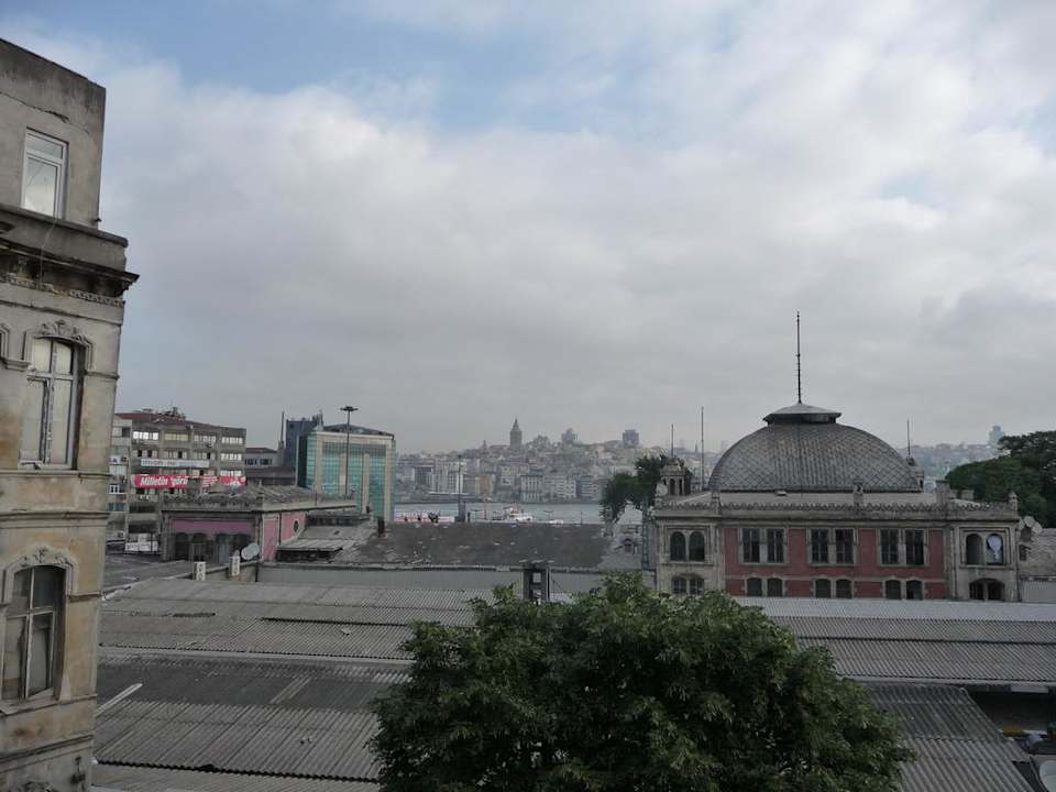 Blick aus dem 3.OG nach links Hotel Esen