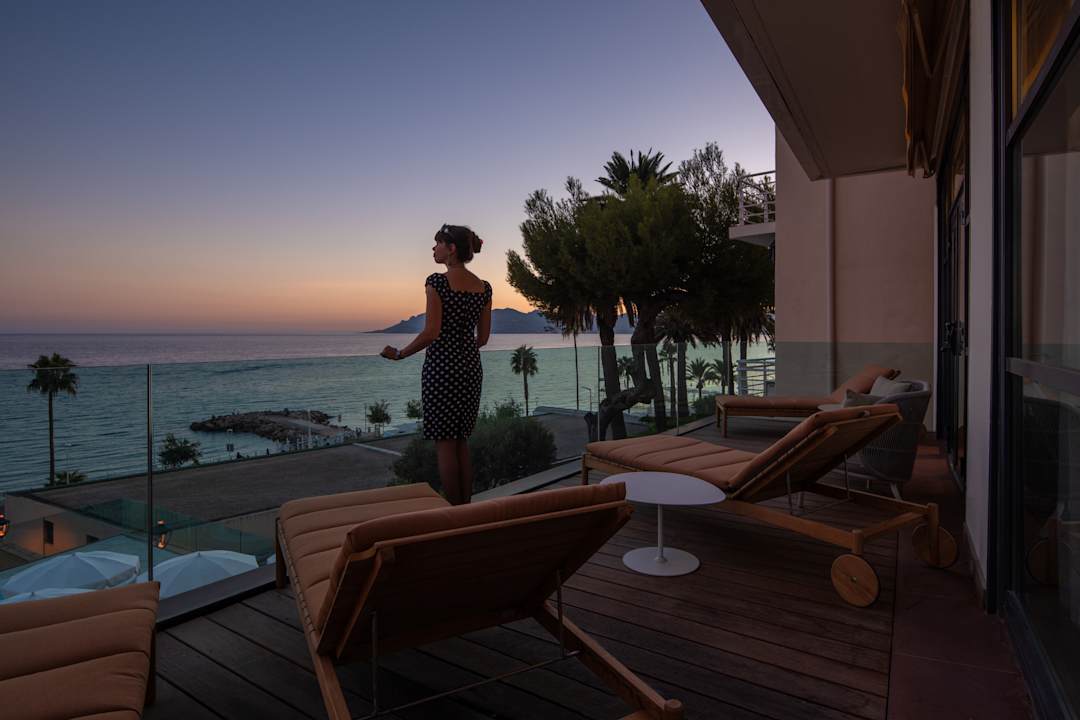 Zimmer Canopy by Hilton Cannes