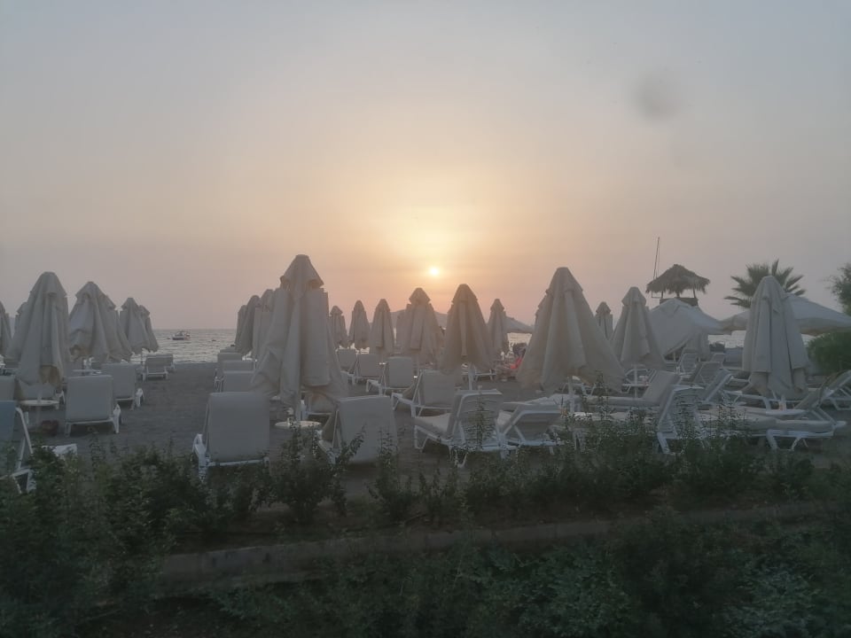 Strand Jiva Beach Resort