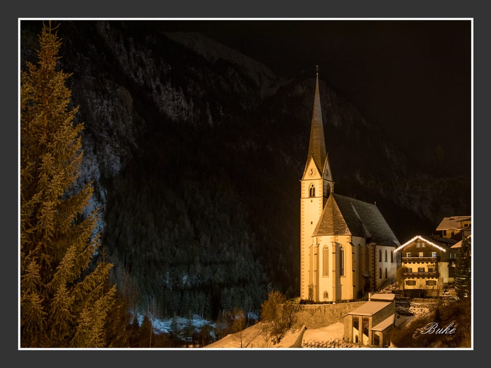 Außenansicht Nationalpark Lodge Grossglockner
