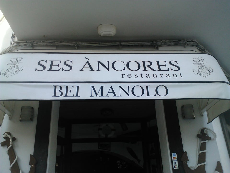 Restaurant unten im Hause. "Sehr lecker" Hostal Cala Ratjada