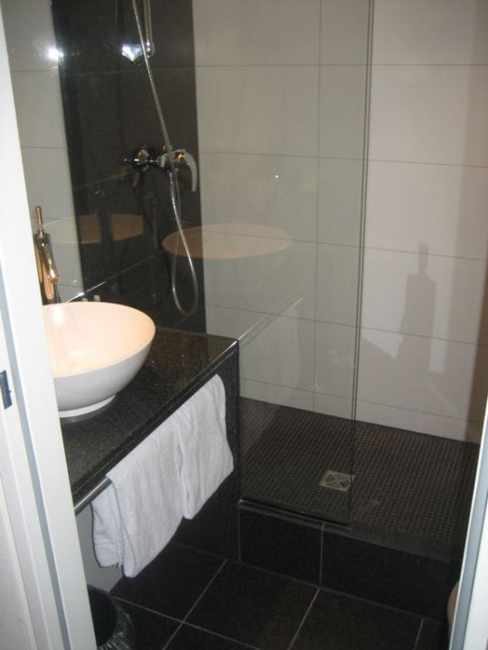 Dusche Motel One Berlin Ku'Damm