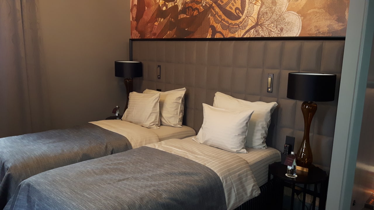 Zimmer Grand Poet Hotel by Semarah