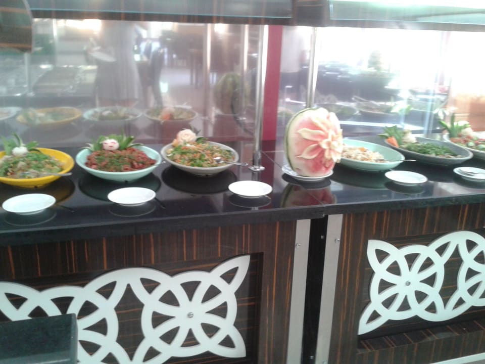 Salate Hotel Diamore