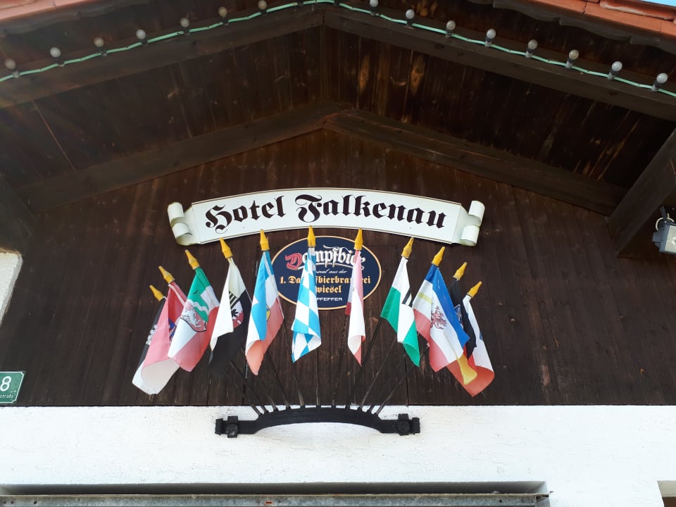 Außenansicht Gästehaus Falkenau