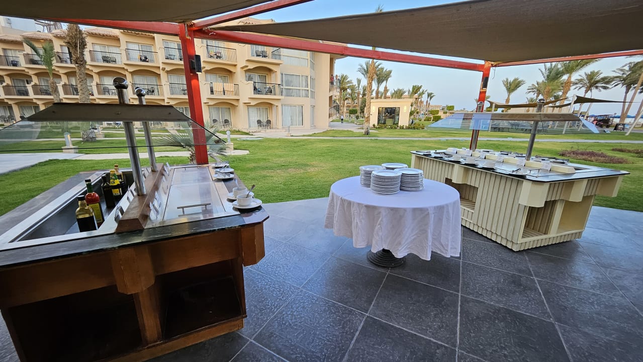 Gastro Pyramisa Beach Resort Sahl Hasheesh