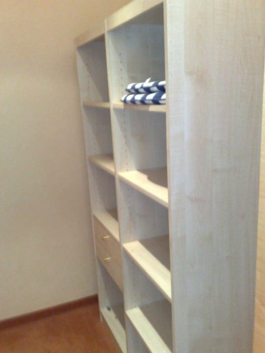 begehbarer Kleiderschrank 2 Golf & Sporthotel Wiesensee