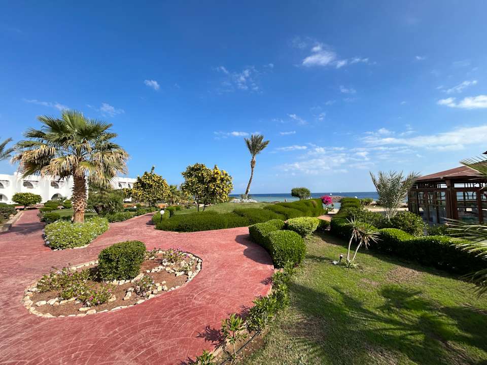 Gartenanlage Three Corners Equinox Beach Resort