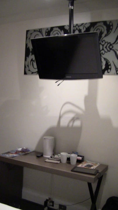 Fernseher Hotel The Kirketon