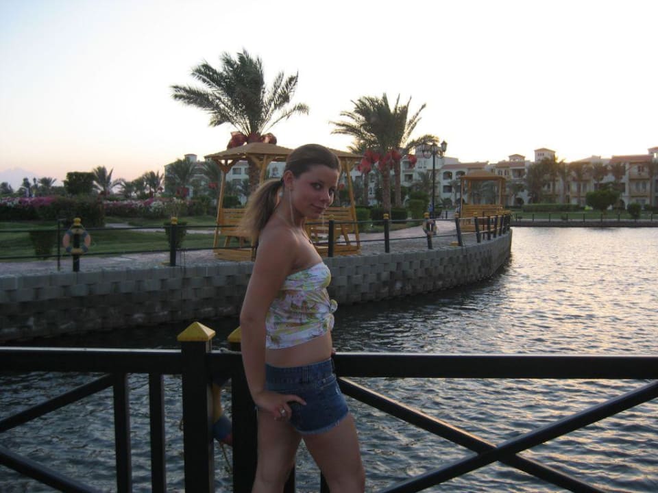 Brücke zum Castello Restaurant Pickalbatros Dana Beach Resort - Hurghada
