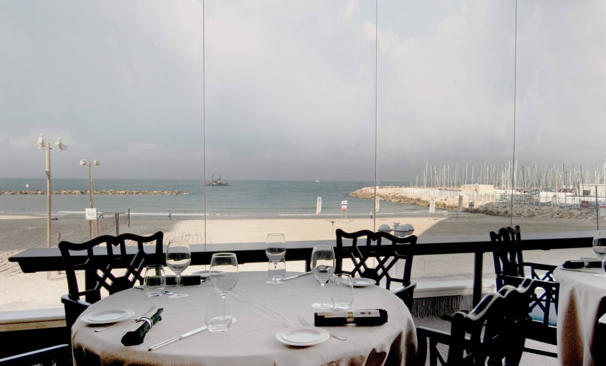 "Paralyia" Mediterranean Restaurant Hotel Crowne Plaza Tel Aviv Beach
