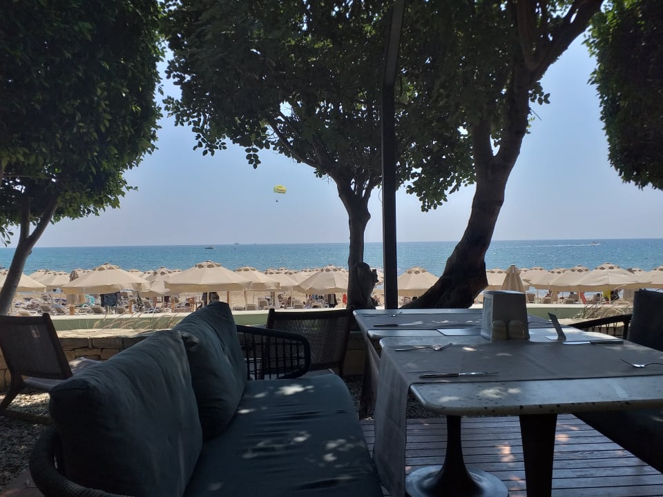 Strand Melas Resort Hotel