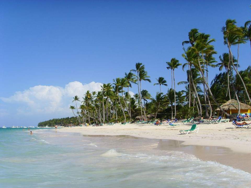 Hotelstrand mit Blick in Richtung El Cortecito Grand Palladium Select Bávaro Resort & Spa