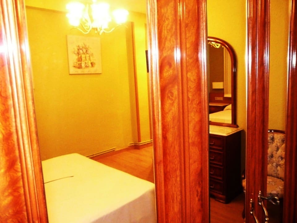 Dormitorio "suite" Apartment Turistico Guara Casa Castro