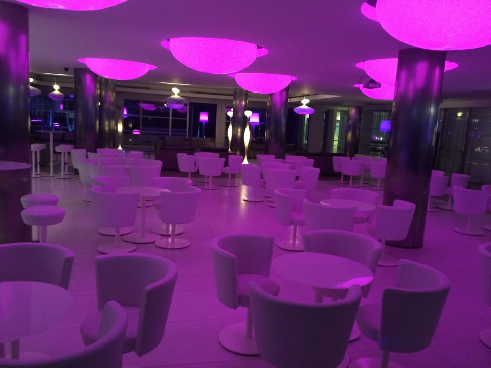 Hotelbar am Abend  Hotel Garbi Ibiza & Spa