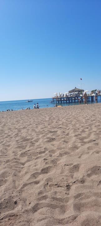 Strand Wyndham Garden Lara