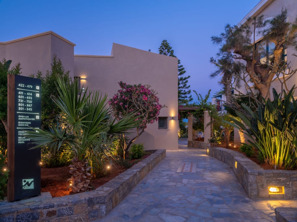 Gartenanlage Nana Golden Beach