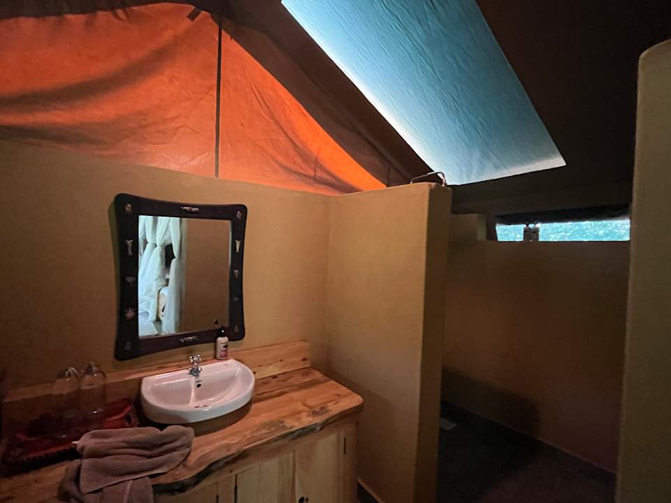 Zimmer The Mara Big Five Camp