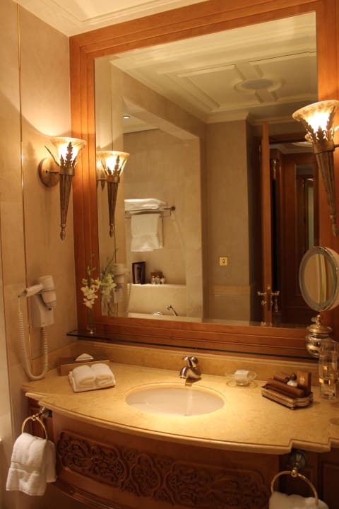 Diamond Room Emirates Palace Mandarin Oriental