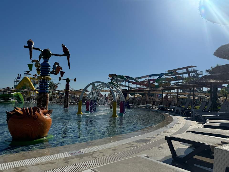 Pool Dream Fun World