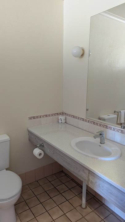 Zimmer Grange Burn Motel