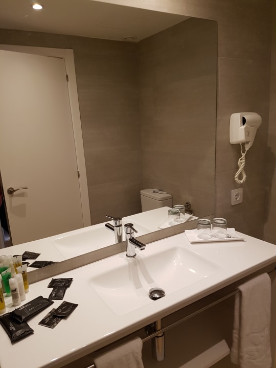 Zimmer HSM Regana - Adults Only