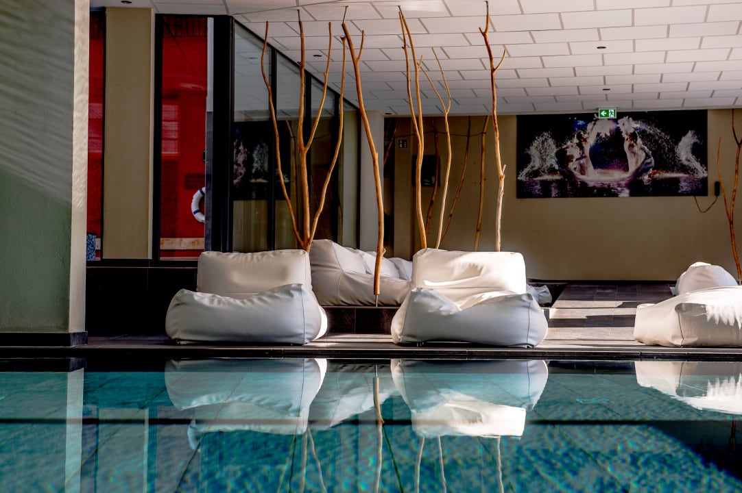 Pool ULRICHSHOF Nature · Family · Design