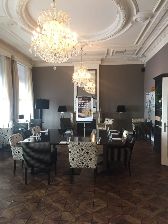 Sonstiges Post Plaza Hotel & Grand Café