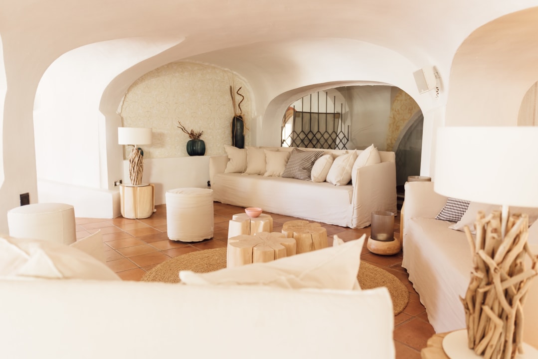 Lobby Grand Hotel Poltu Quatu