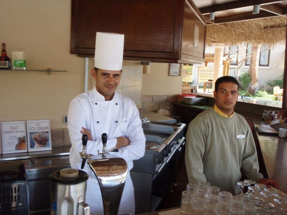 Poolbarmannschaft Hotel JAZ Makadi Star & Spa