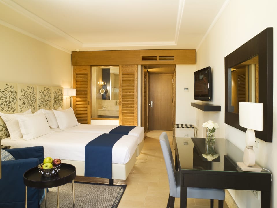 Zimmer Kernos Beach Hotel & Bungalows