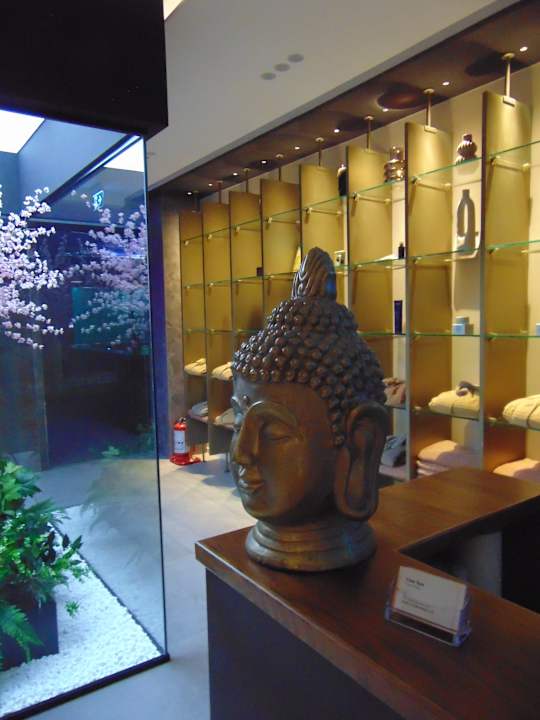 Sport & Freizeit Hotel Elisa Tirana, Affiliated by Meliá