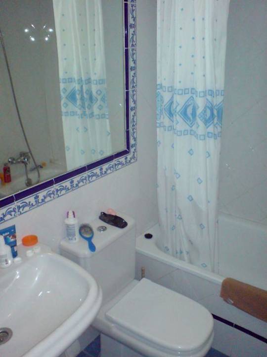 Sauberes und neu-wirkendes Badezimmer Hotel Oasis Dunas