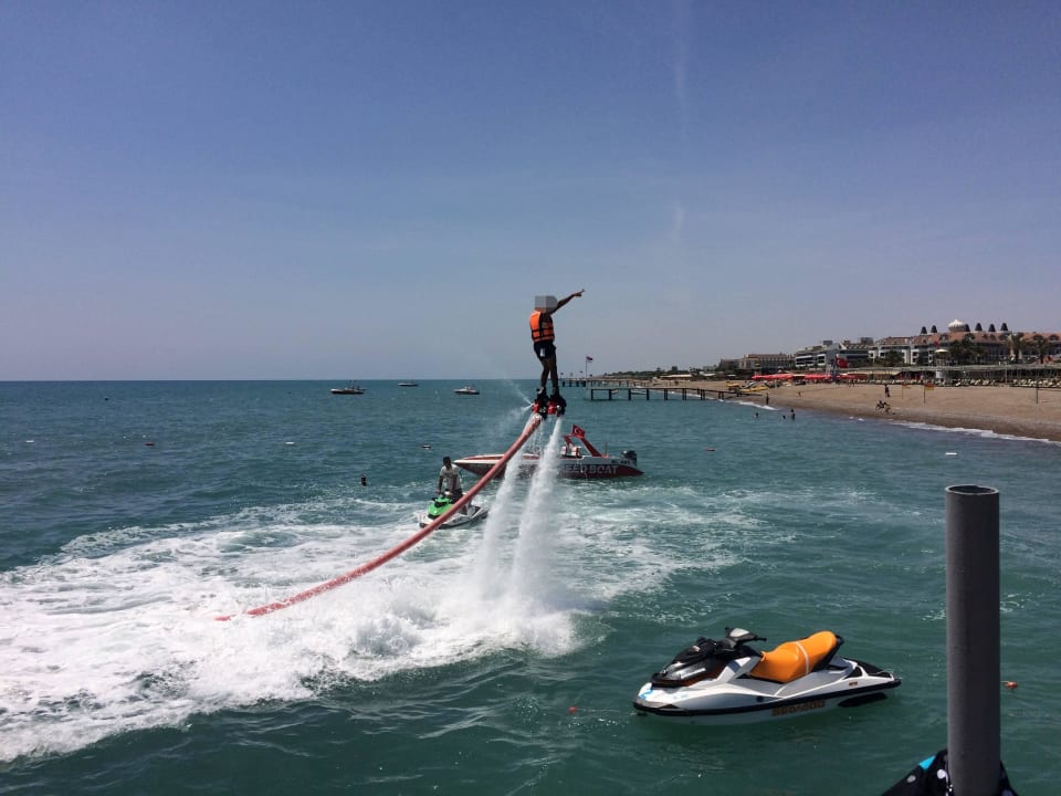 Flyboard am Hotelstrand Belek Beach Resort Hotel