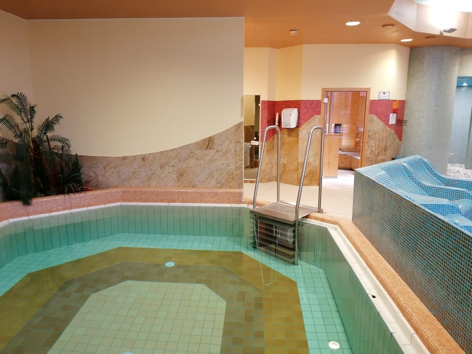 Pool Vivea Hotel Bad Vöslau